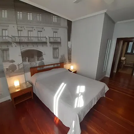 Photo Zabalburu מלון בילבאו