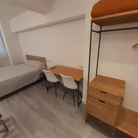 Hotel Photo Zabalburu 2*