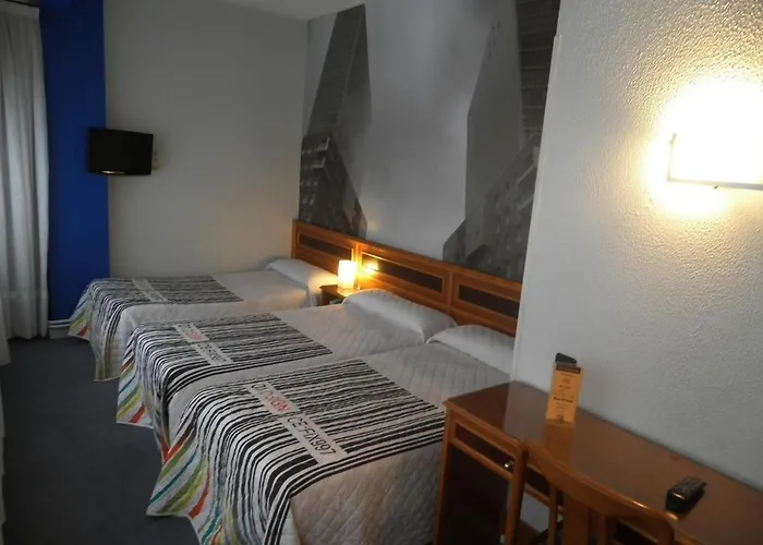 Photo Zabalburu Hotel 2*